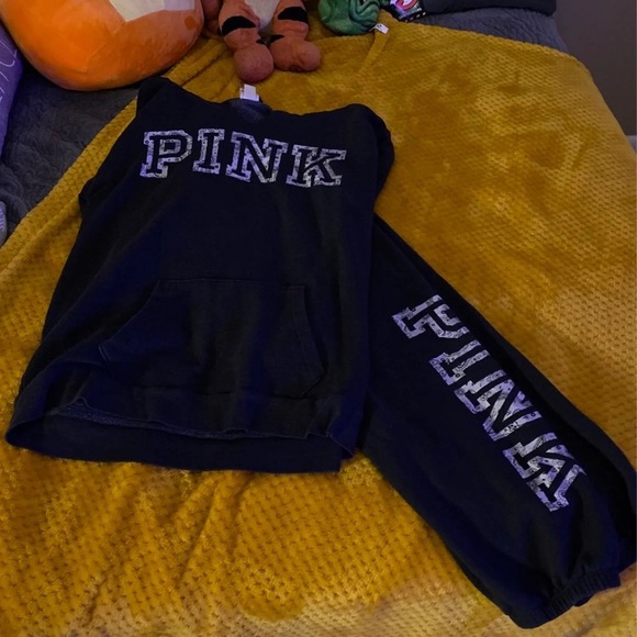 Pink grey/white matching set - Picture 1 of 8